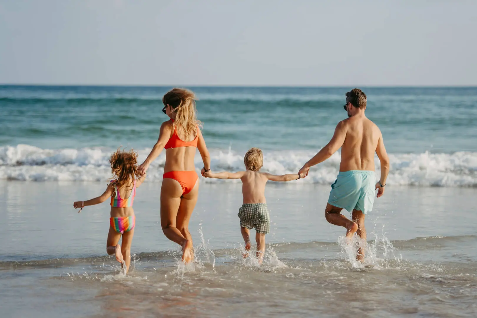 Famiglia in spiaggia a Bibione